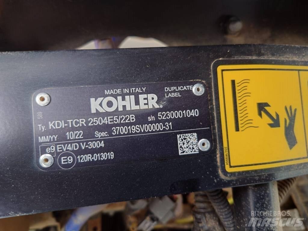 JCB 407 Pyöräkuormaajat