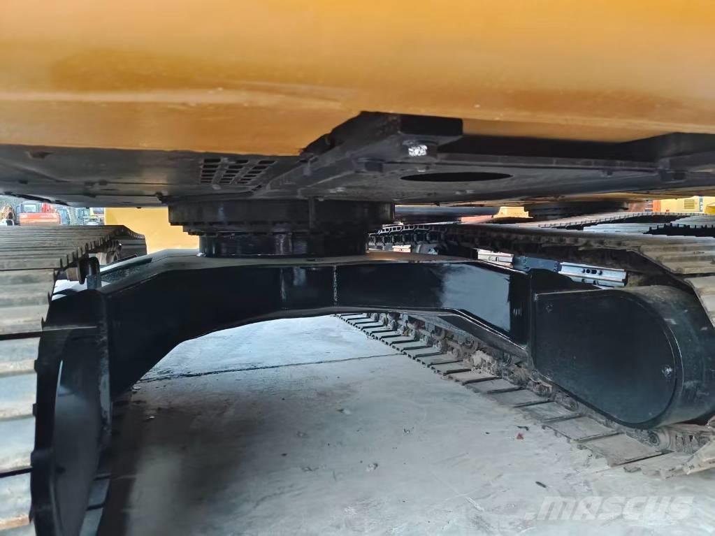 Sany SY 135 C Telakaivukoneet