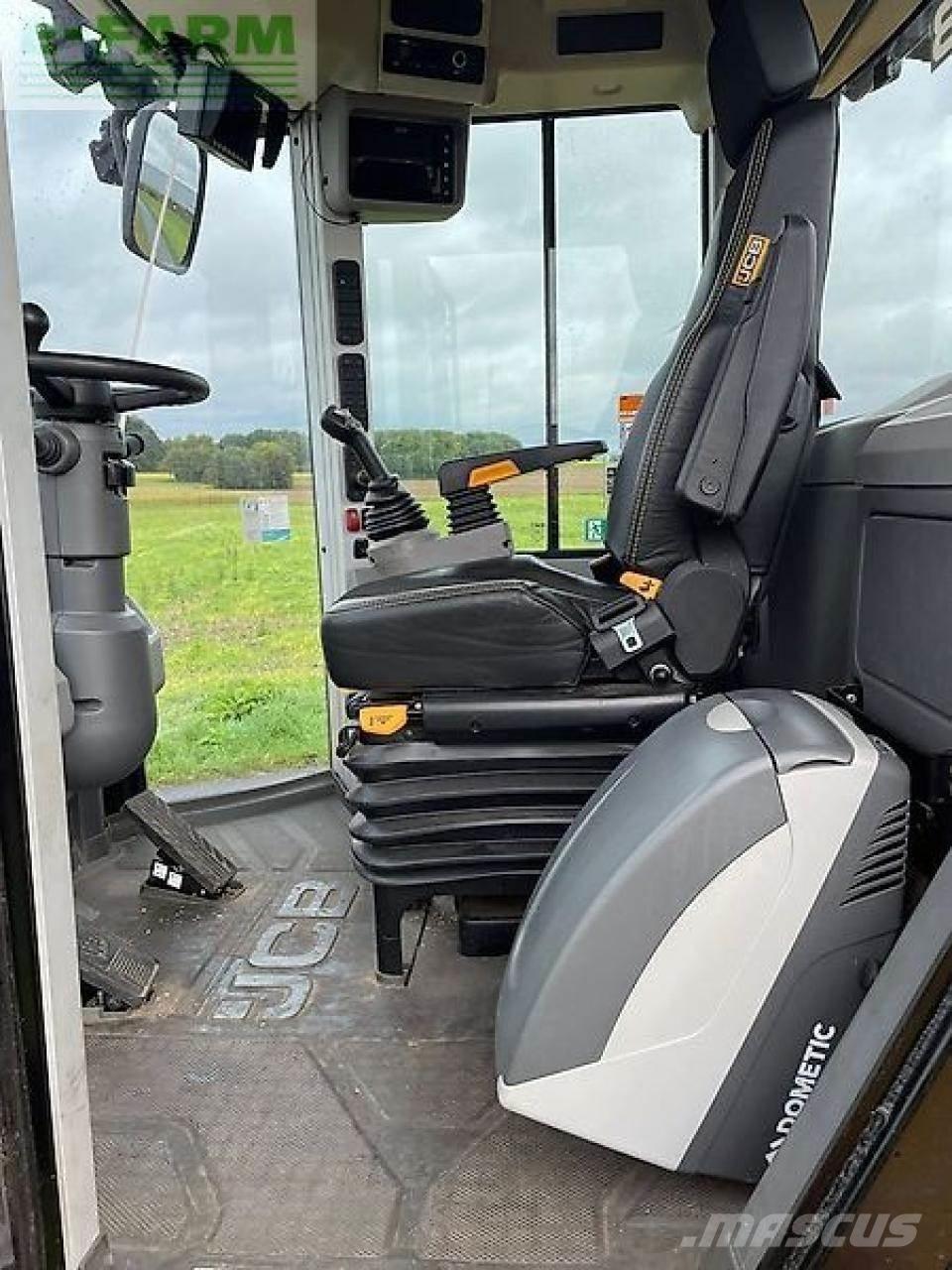 JCB 427 agri Minikaivukoneet < 7t