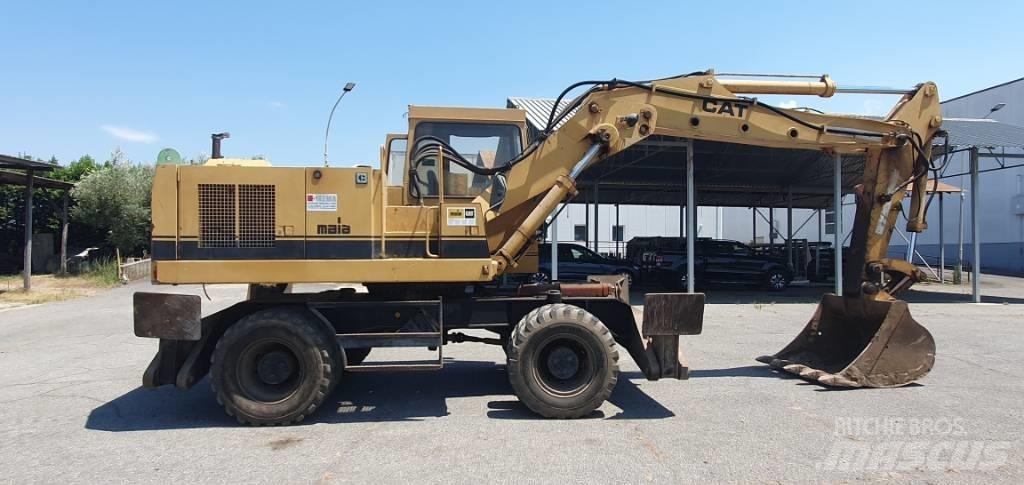 CAT 214 B Pyöräkaivukoneet