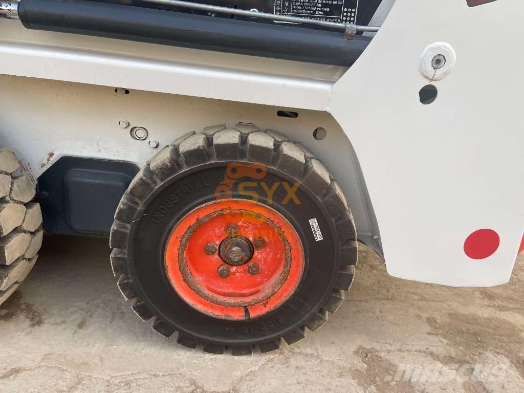 Bobcat S70 Liukuohjatut kuormaajat