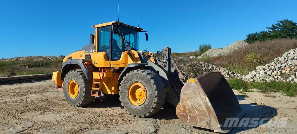 Volvo L 120 H Pyöräkuormaajat