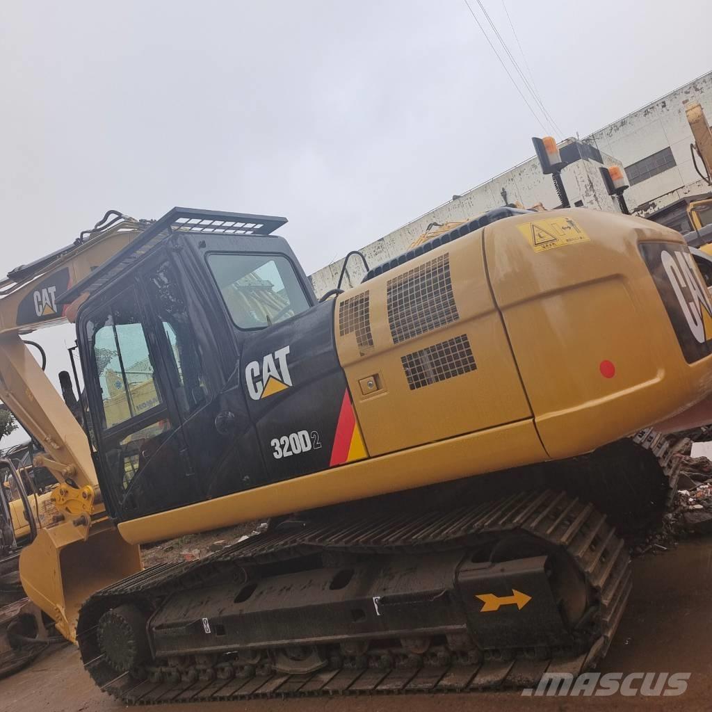 CAT 320 D Telakaivukoneet
