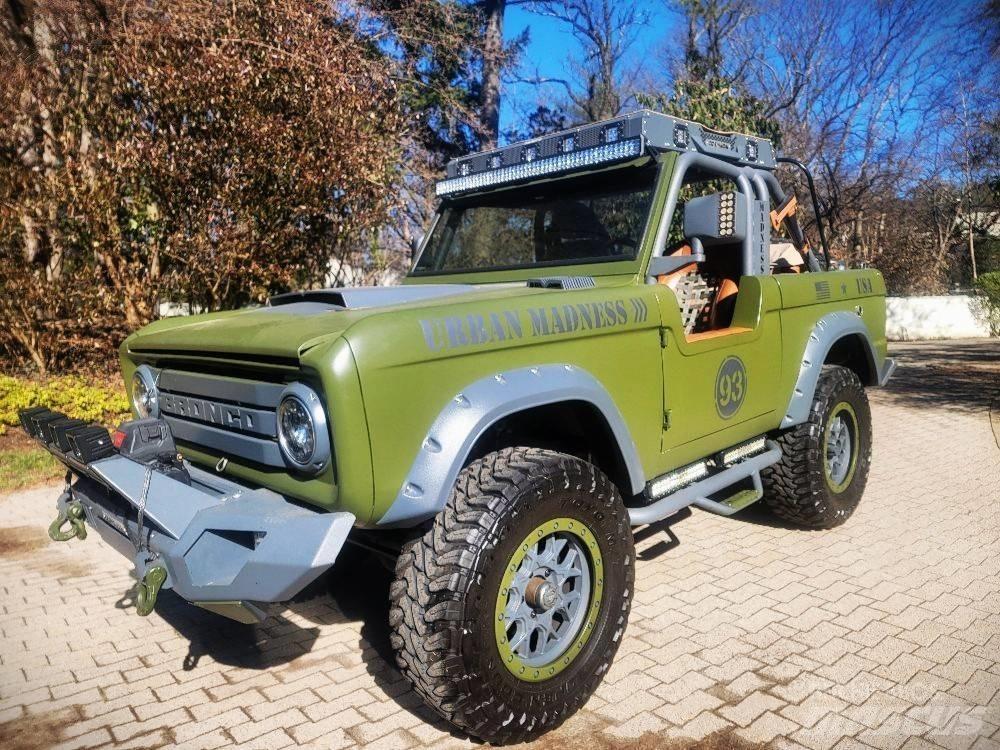 Ford Bronco Henkilöautot