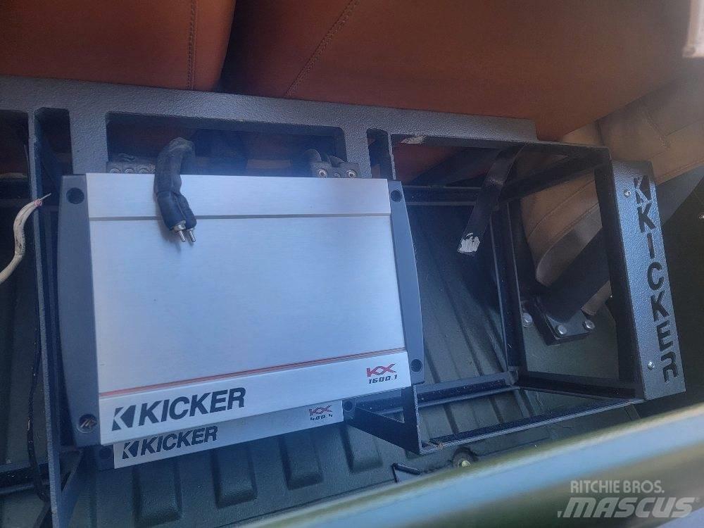 Ford Bronco Henkilöautot