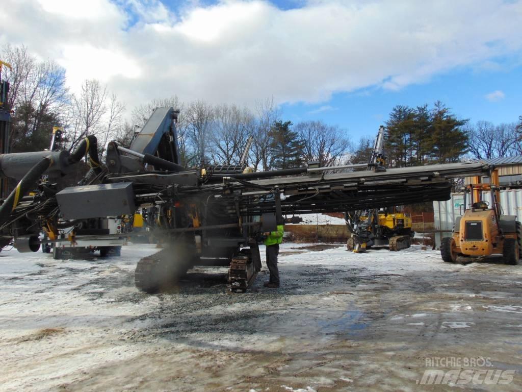 Epiroc SMRC T40-11 Avolouhintaporauslaitteet
