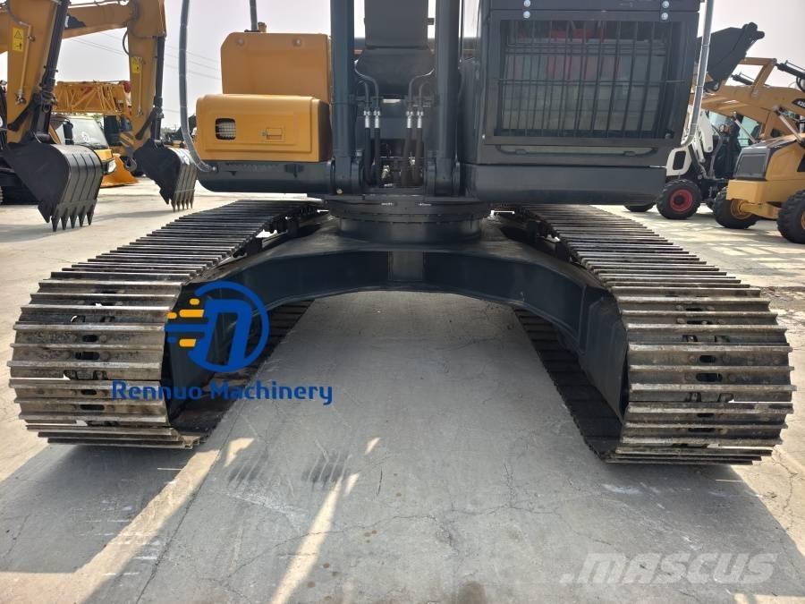 Hyundai R220LC-9S Telakaivukoneet