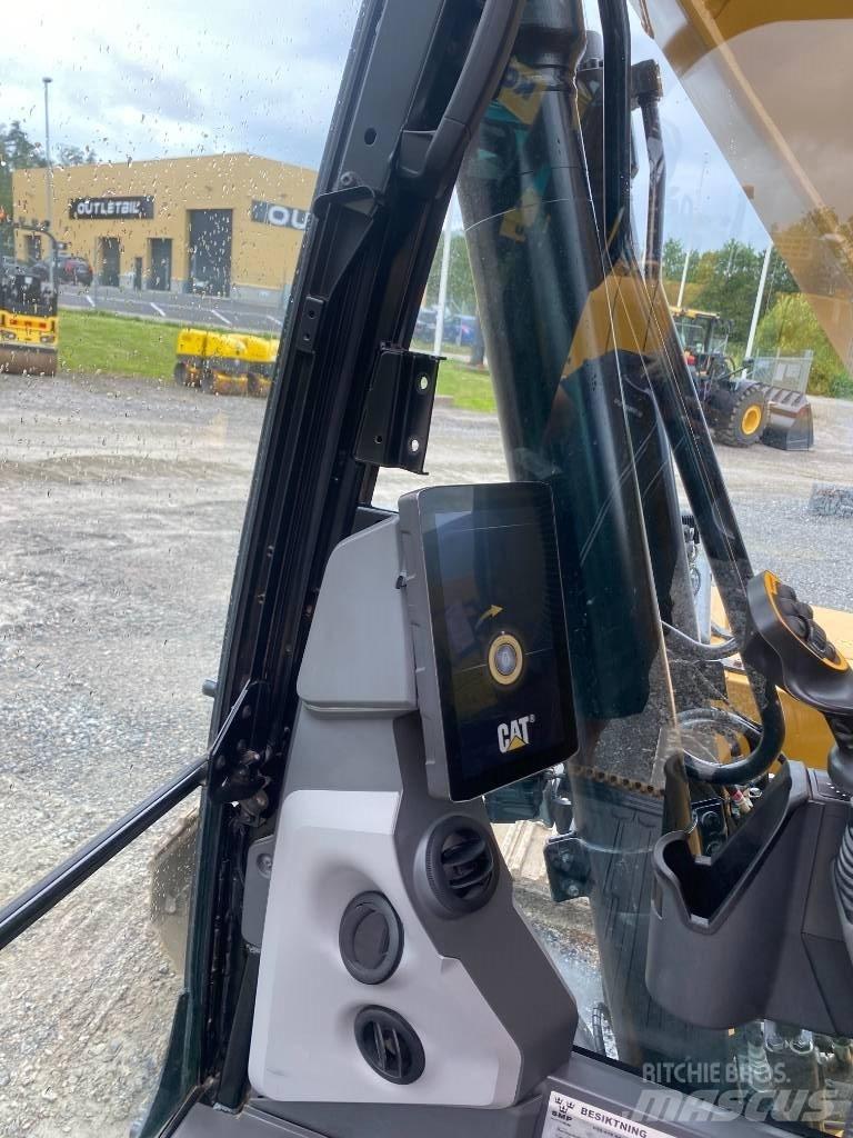CAT 320 Telakaivukoneet