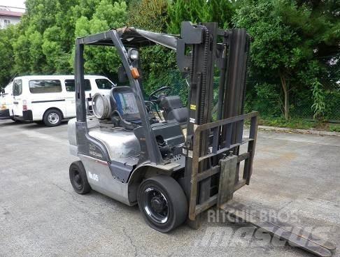 Nissan PL02A20D Nestekaasutrukit