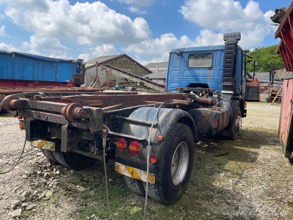 Scania 82M Vaihtolava-autot