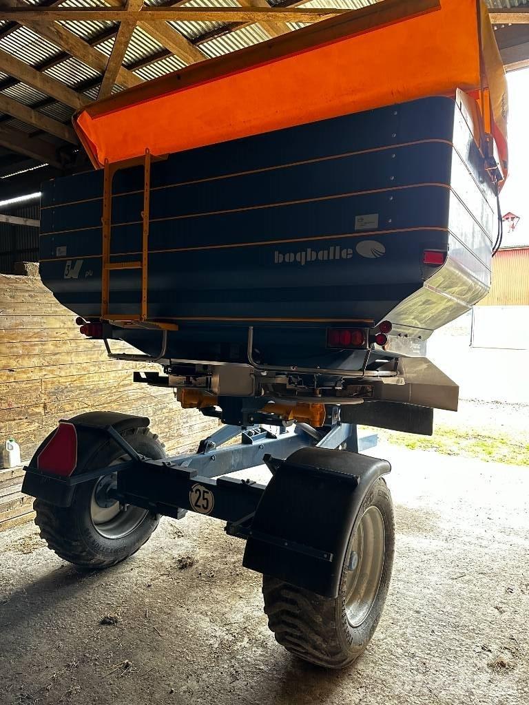 Bogballe M3W Plus Lannoitteenlevittimet