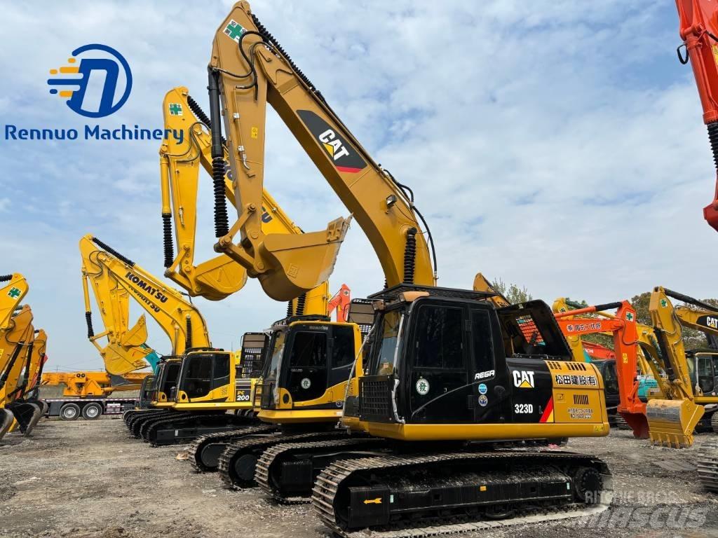 CAT 323 Telakaivukoneet