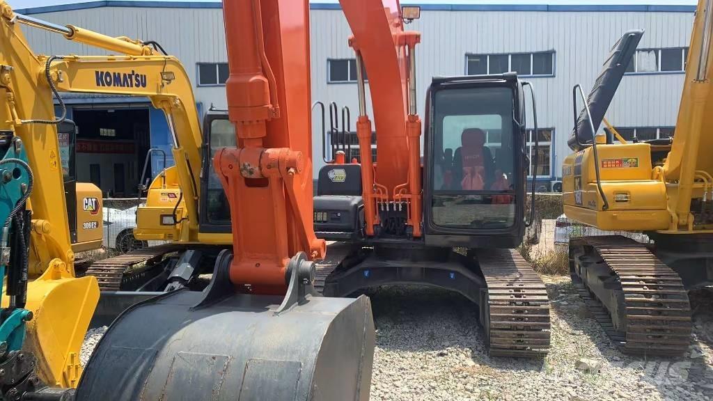 Hitachi Zaxis 120 Telakaivukoneet