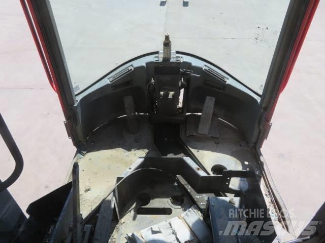 Volvo L30B / L35B Ohjaamo ja sisusta