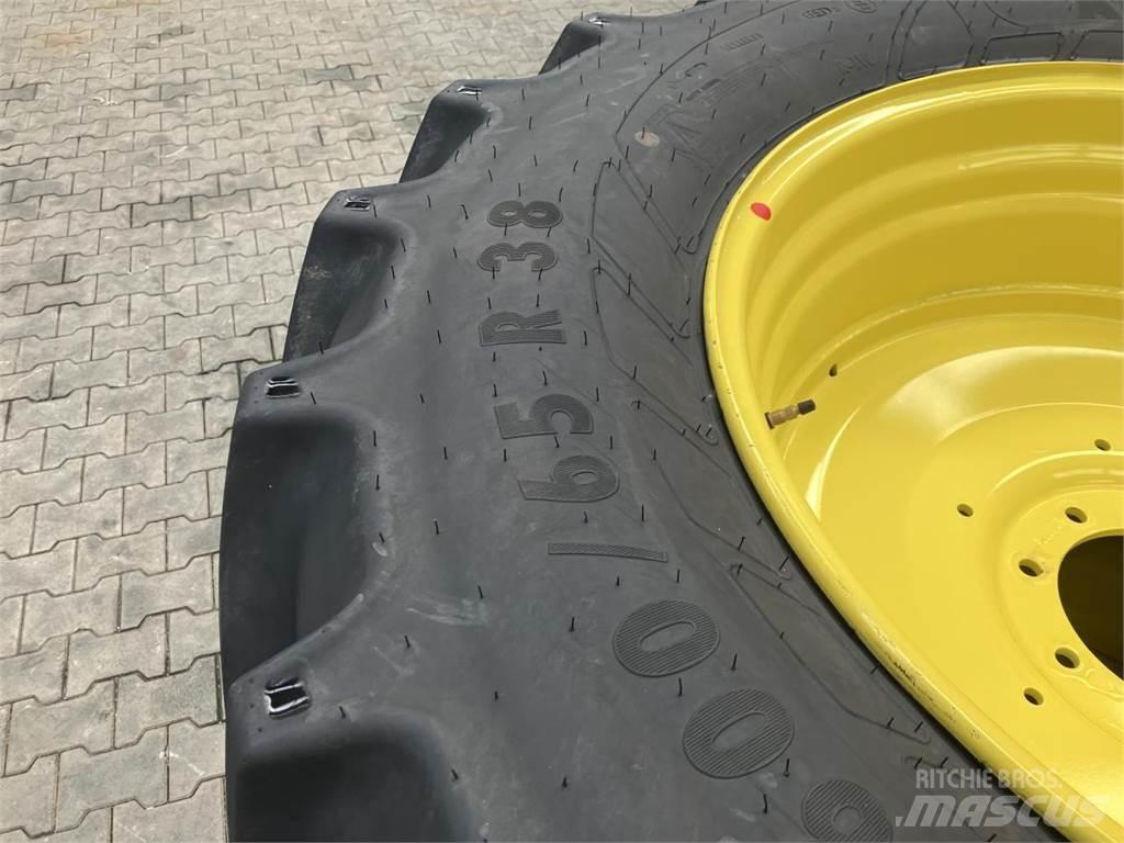 Mitas 600/65R38 Renkaat ja vanteet