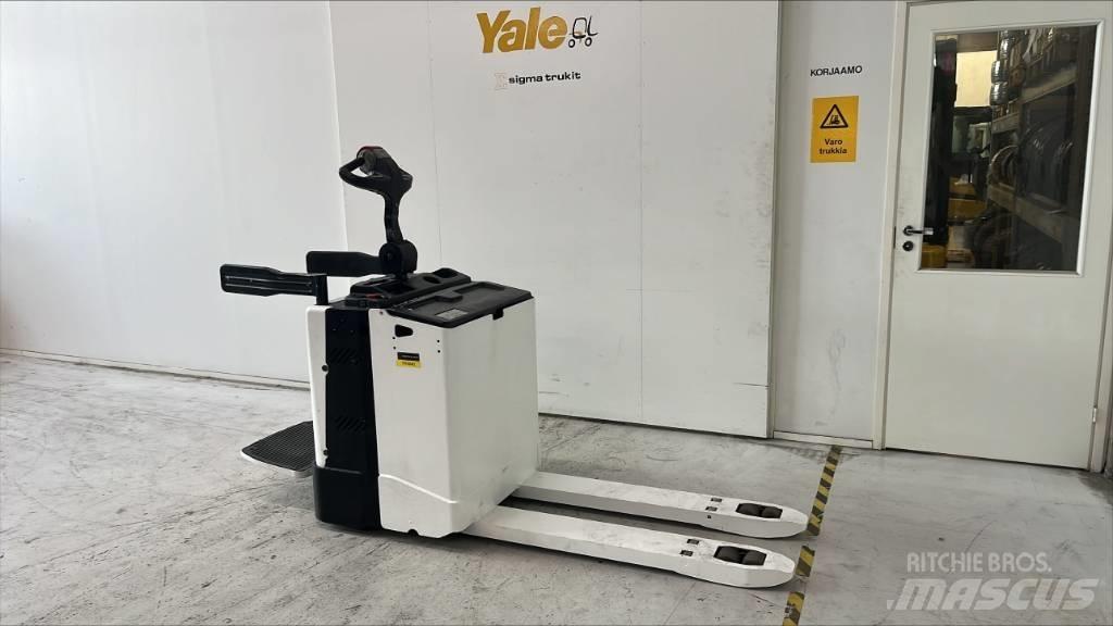 Yale MP20X Lavansiirtotrukit ajotasolla
