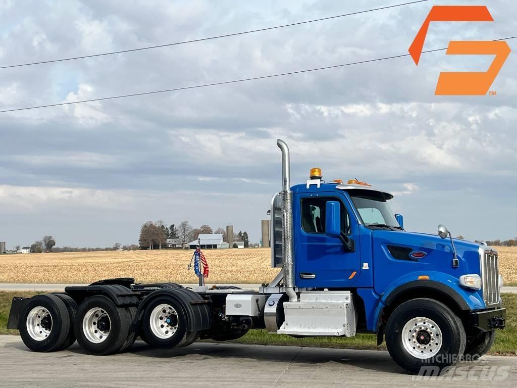 Peterbilt 567 Vetopöytäautot