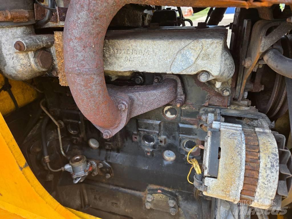 JCB 3 CX SM Kaivurikuormaajat