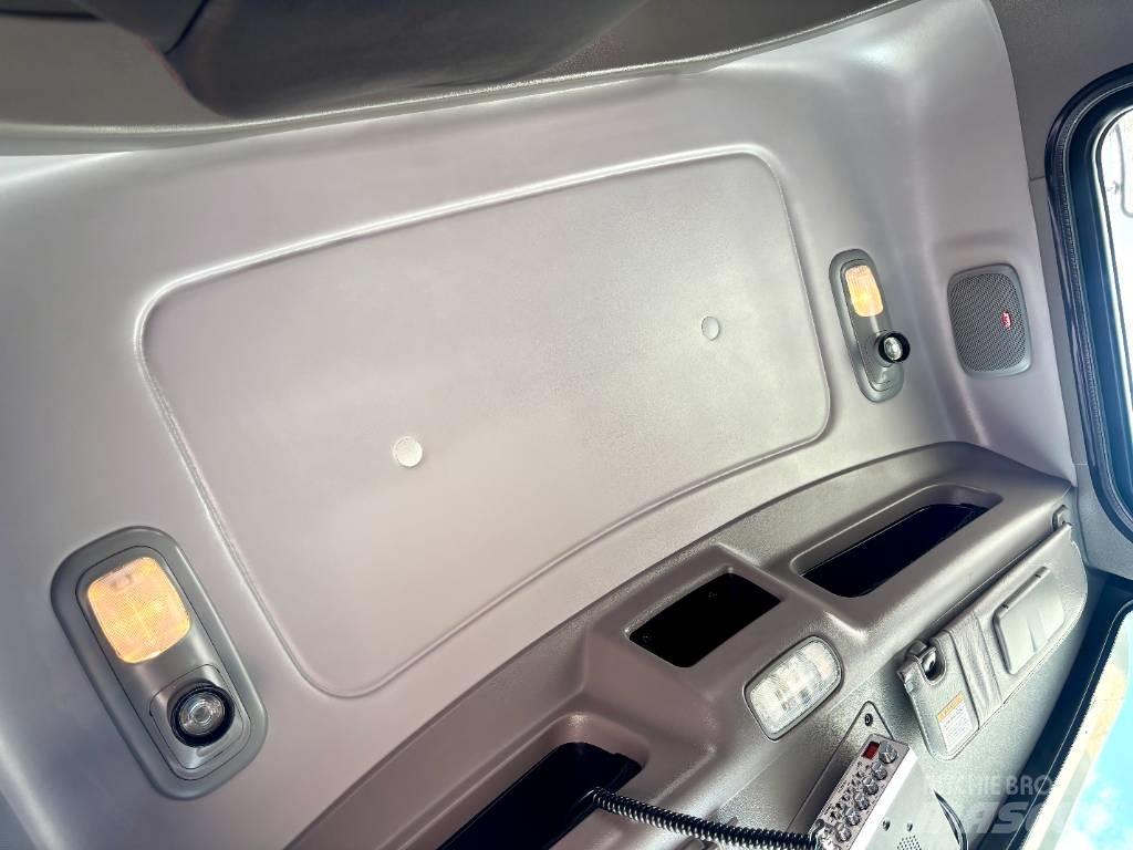Peterbilt 389 Vetopöytäautot
