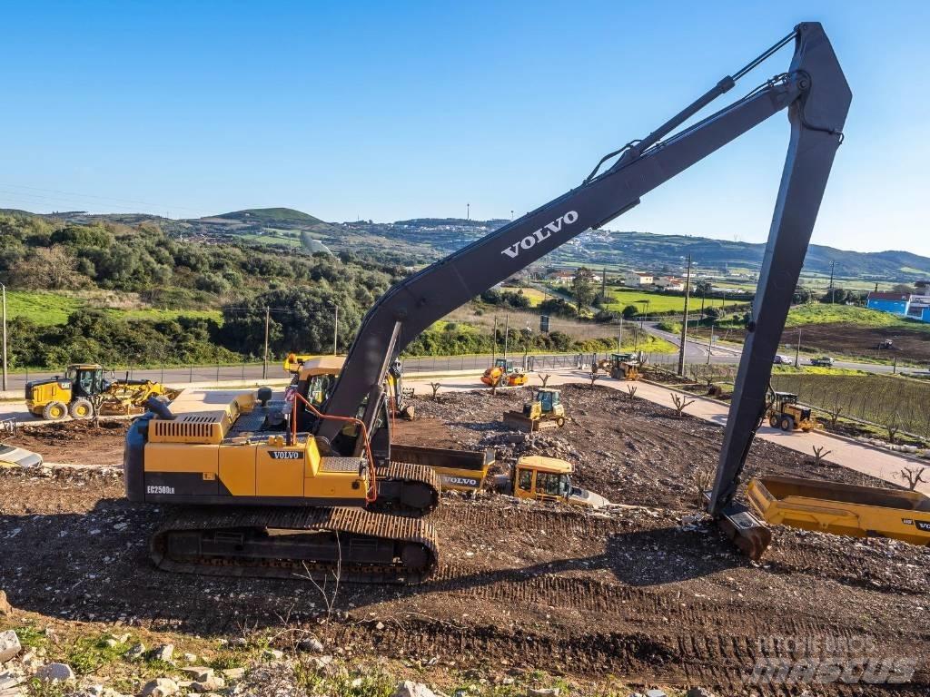Volvo EC 250 D Telakaivukoneet