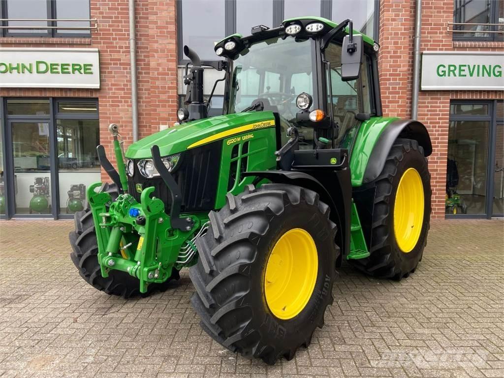 John Deere 6120M Traktorit