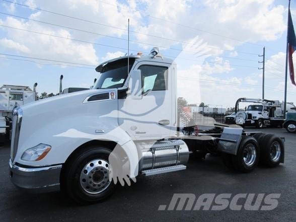 Kenworth T680 Vetopöytäautot