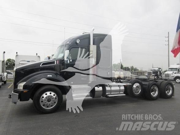 Kenworth T880 Vetopöytäautot