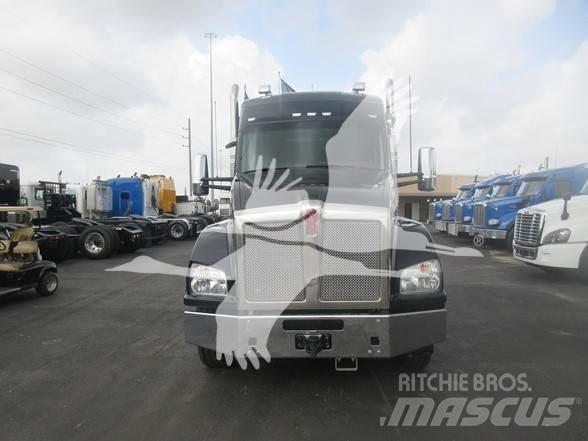 Kenworth T880 Vetopöytäautot