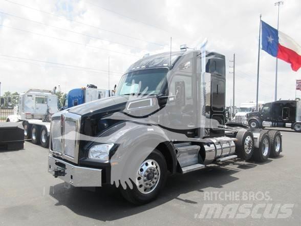 Kenworth T880 Vetopöytäautot
