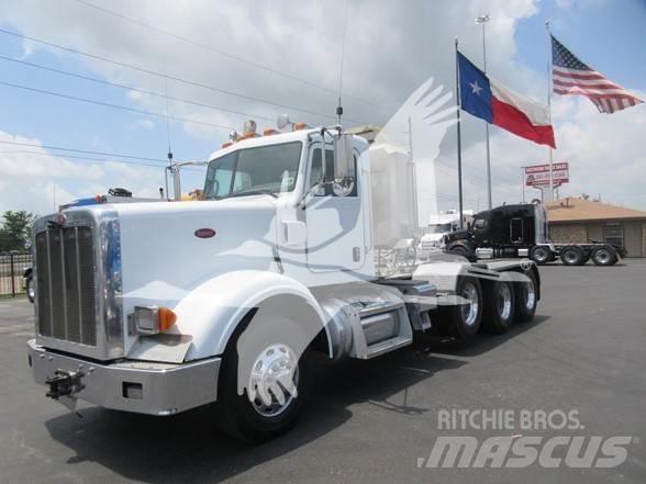 Peterbilt 367 Vetopöytäautot