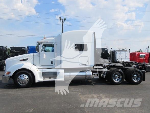 Peterbilt 386 Vetopöytäautot