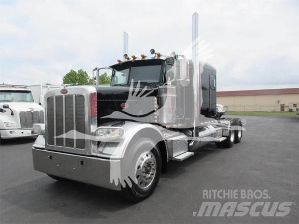 Peterbilt 388 Vetopöytäautot
