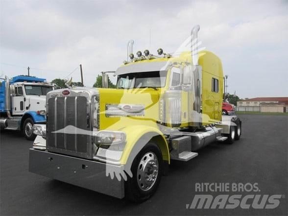 Peterbilt 389 Vetopöytäautot