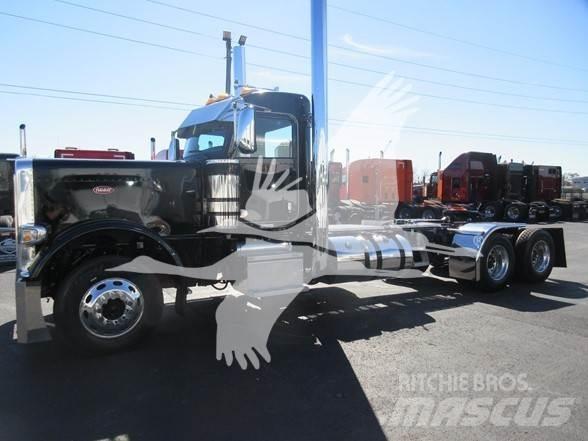 Peterbilt 389 Vetopöytäautot