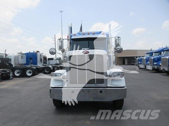 Peterbilt 389 Vetopöytäautot
