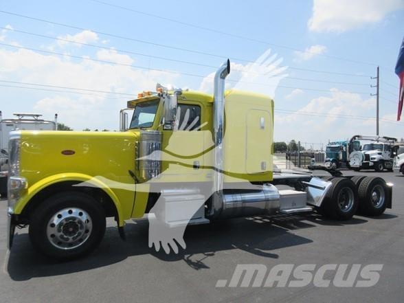 Peterbilt 389 Vetopöytäautot