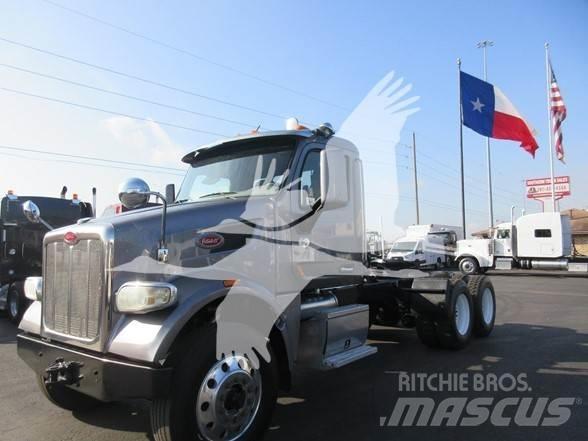 Peterbilt 567 Vetopöytäautot