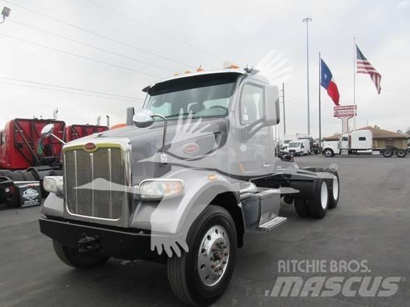 Peterbilt 567 Vetopöytäautot