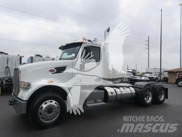 Peterbilt 567 Vetopöytäautot