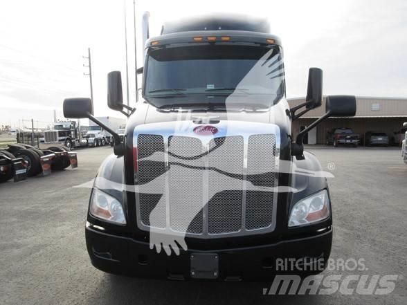 Peterbilt 579 Vetopöytäautot