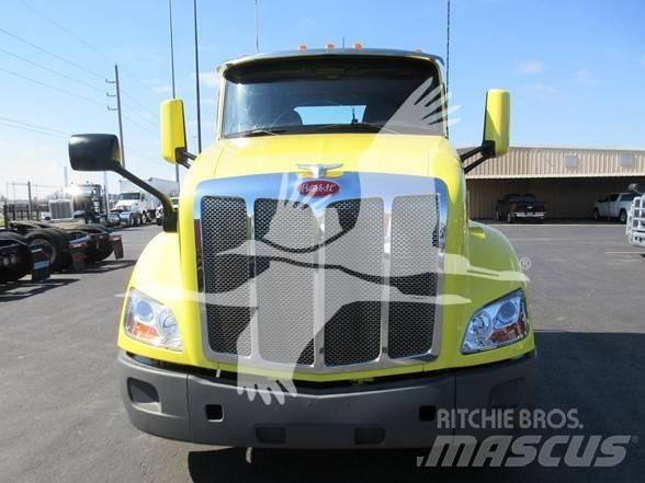Peterbilt 579 Vetopöytäautot
