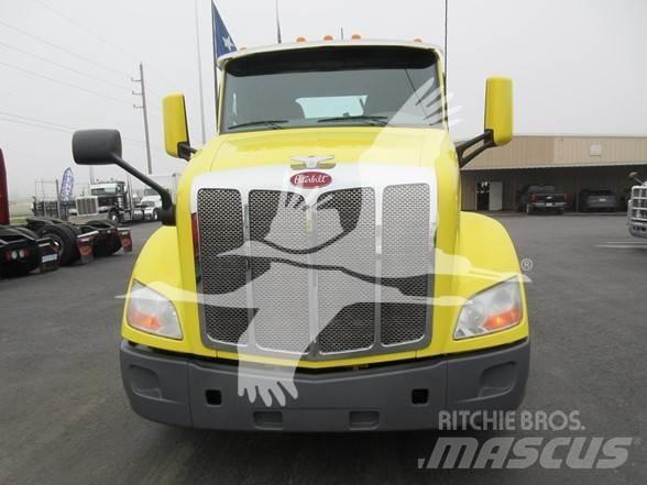 Peterbilt 579 Vetopöytäautot