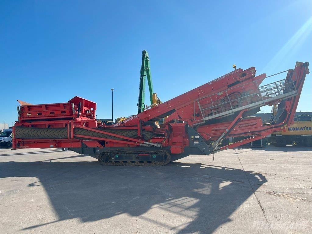 Finlay 683 SuperTrak Seulat