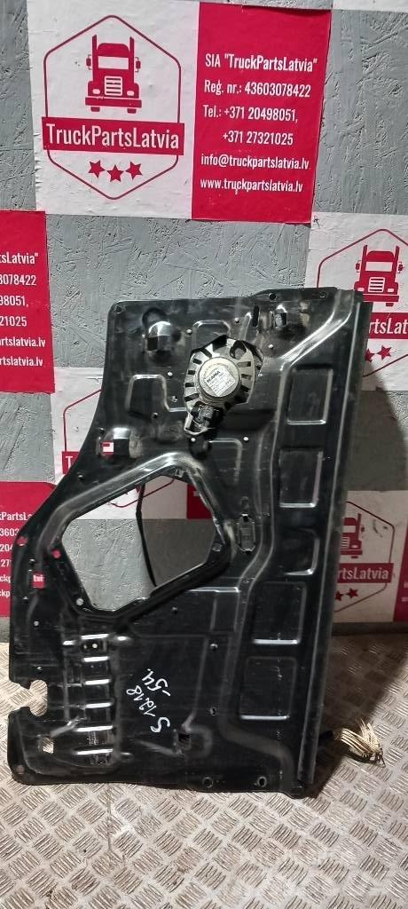 Scania R 440   1534512 Ohjaamot ja sisustat