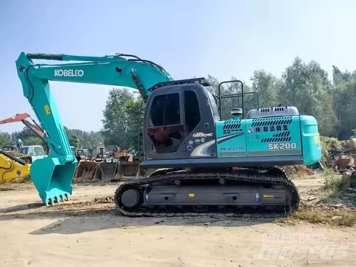 Kobelco SK200-8 Telakaivukoneet