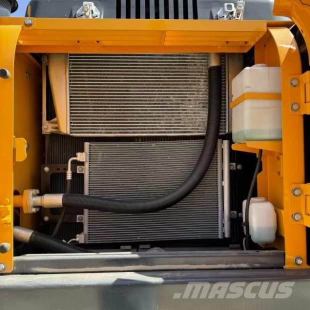 Hyundai R220LC-9S Telakaivukoneet