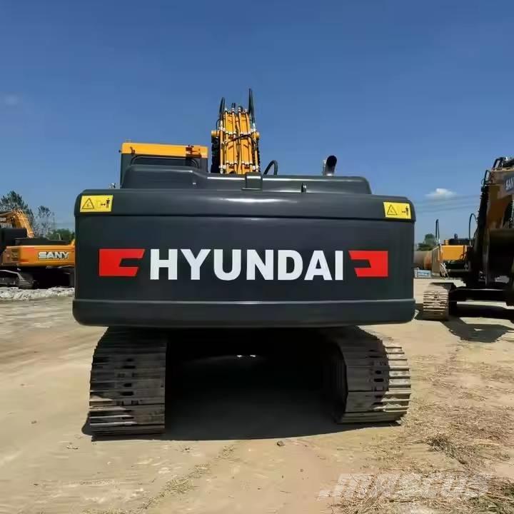 Hyundai R220LC-9S Telakaivukoneet