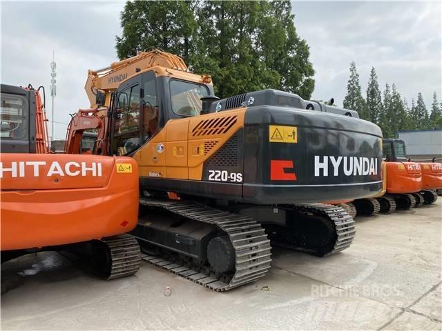 Hyundai Robex 220 LC Telakaivukoneet