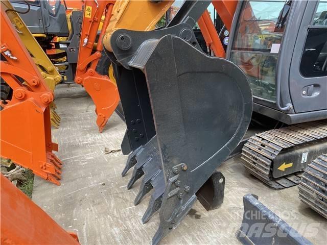 Hyundai Robex 220 LC Telakaivukoneet