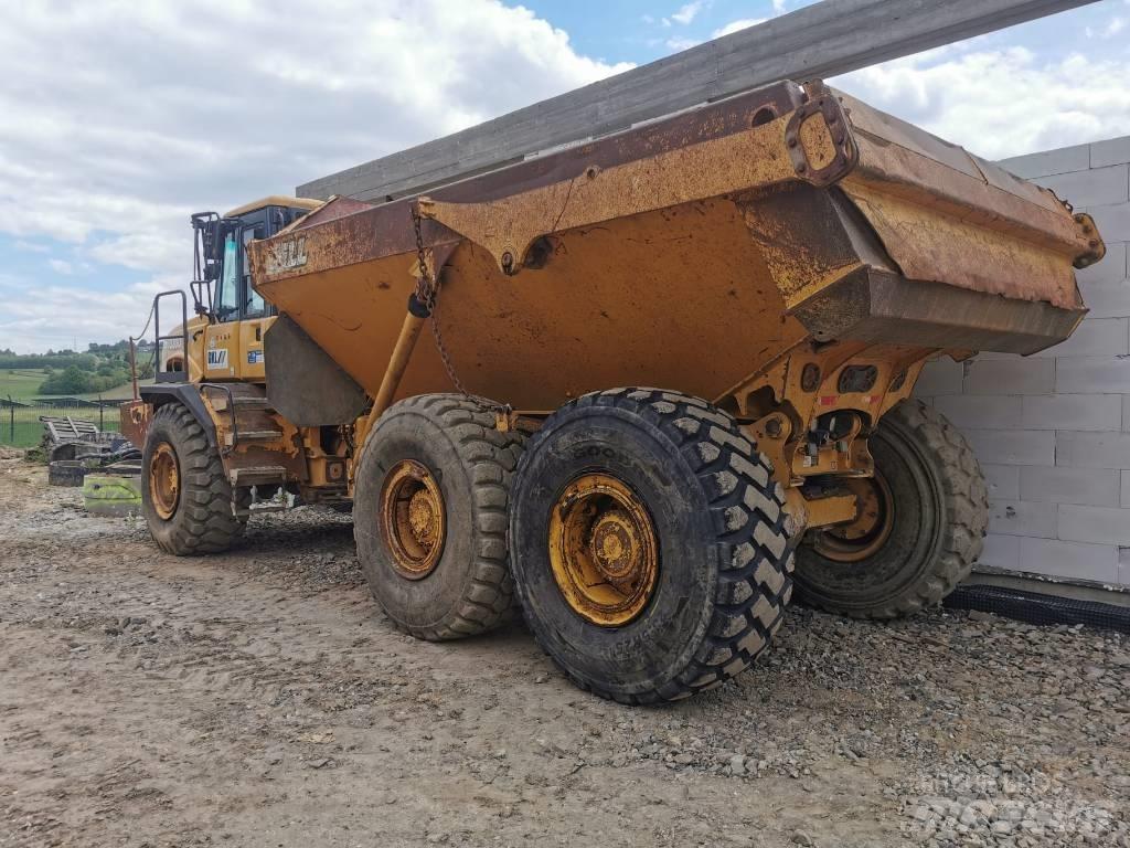 Bell B30D Dumpperit